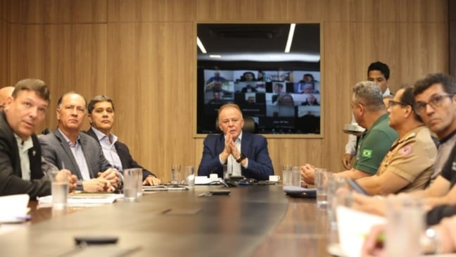Reunião sobre o plano contingência após operação no Rio de Janeiro (Foto/divulgação: Governo do Espírito Santo)
